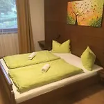 B&B Aineterhof 3*