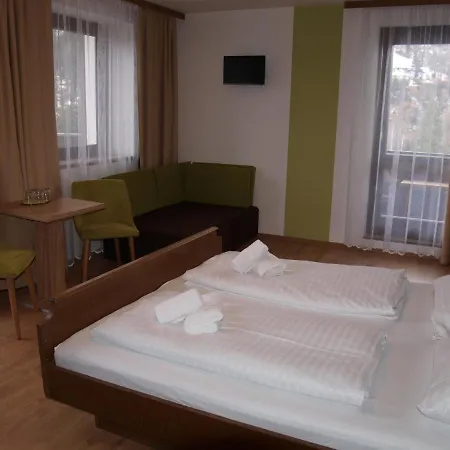 فندق مبيت وإفطار Aineterhof 3*