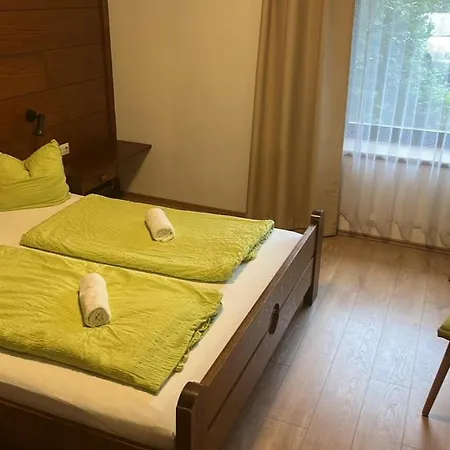 Aineterhof 3*