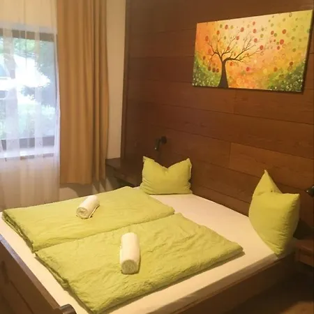 Aineterhof Panzió 3*