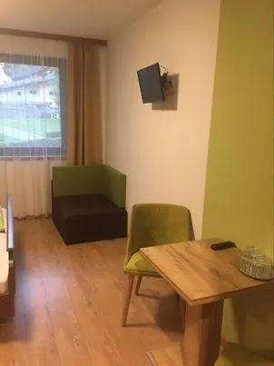 住宿加早餐酒店 Aineterhof Ainet