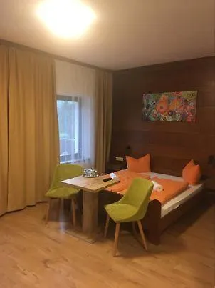Aineterhof 3*