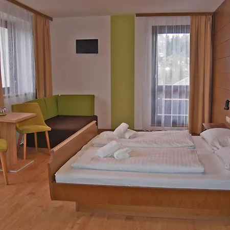 Aineterhof 3*