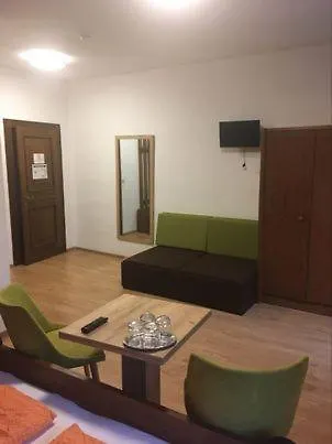 فندق مبيت وإفطار Aineterhof 3*